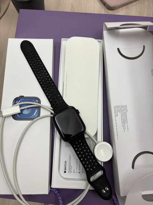 Apple Watch Серия 8