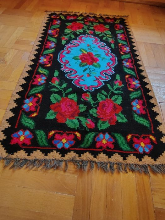 Tradițional românesc port popular vechi