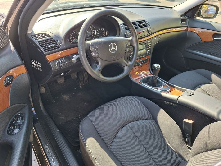Mercedes benz e200 facelift.1.8 benzina 185cp.
