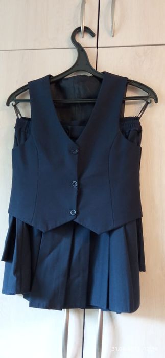 Школьный костюм 5/1 для девочки.