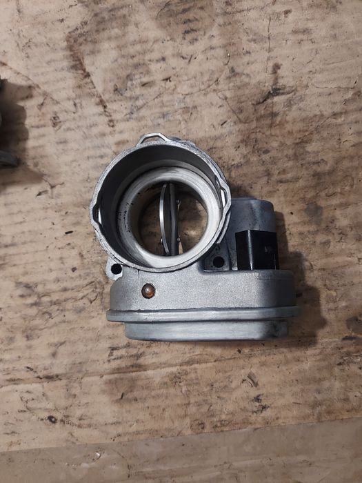 Дросел клапа Фолксваген Голф , Туран , Ауди А3 / VW Golf V , Touran