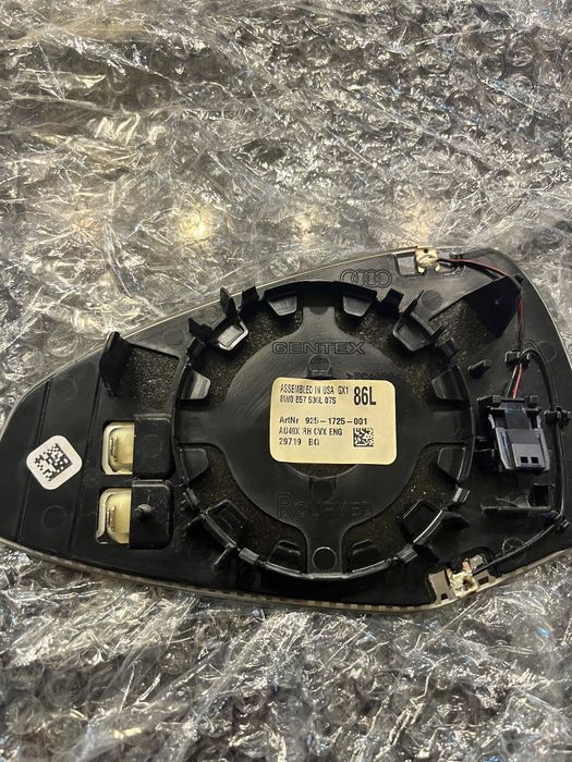 Огледала за Ауди А4 (B9)