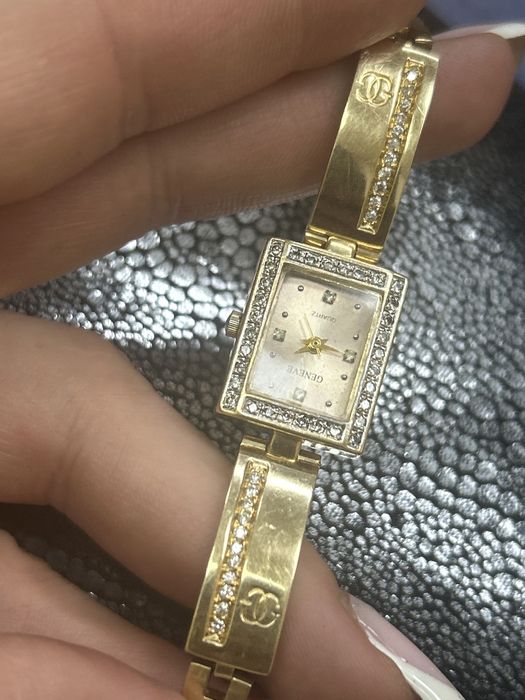 Часики женева 750