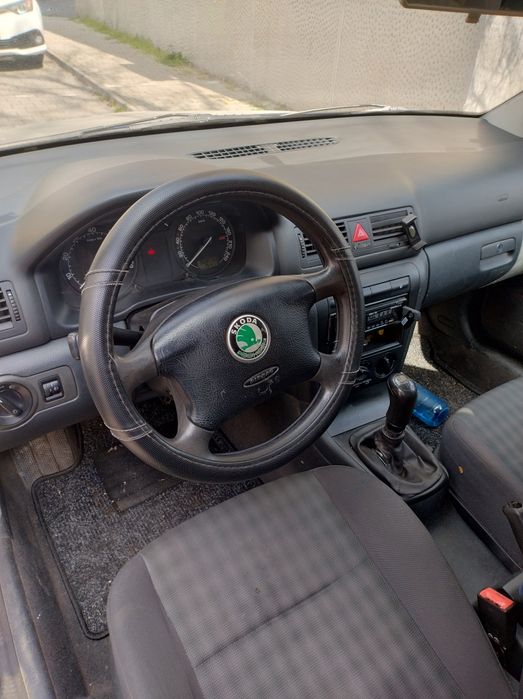 Шкода Октавия 1.6 бензин на гас