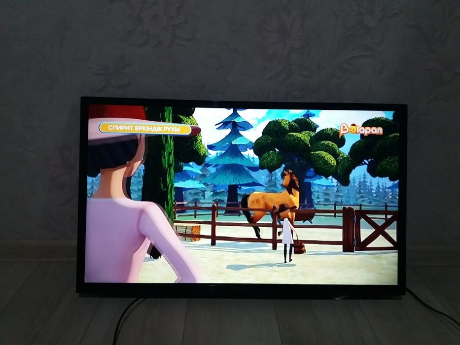 телевизор YASIN  LED-32E58TS