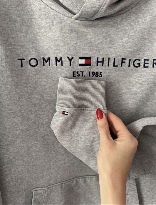 Худи Tommy Hilfiger