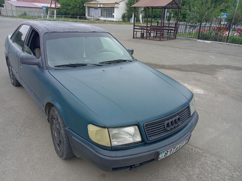 Ауди с4 2.3 на ходу есть торг