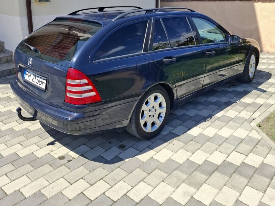 Vând Mercedes-Benz  c220 diesel 2002