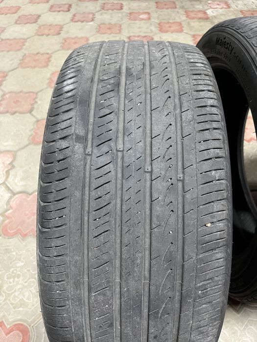 Продам Kumho шины 225/45/17 2 шт