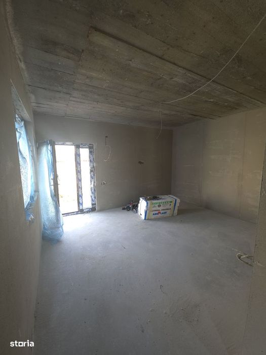 Duplex P+1+M 3 dormitoare 3 bai