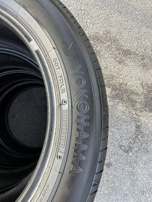 Yokohama 215 55 R17 летние