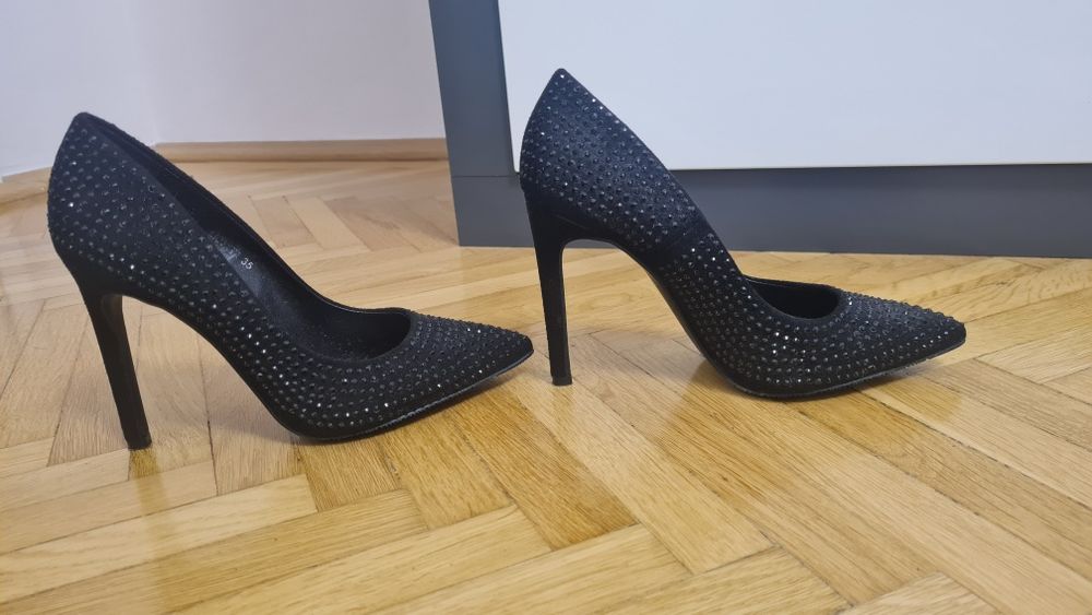 Pantofi cu toc piele naturala 35