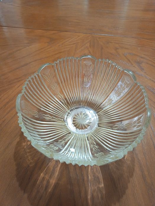 Продам салатницы.