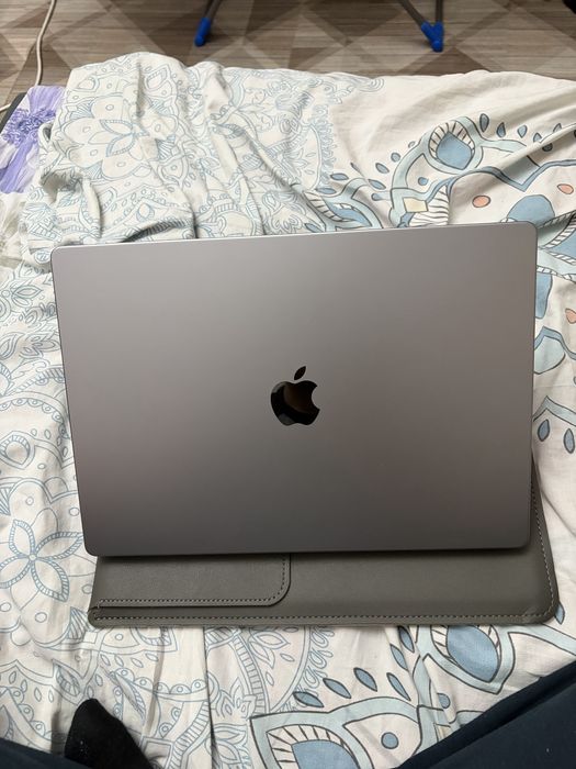 Макбук про м1 про 16/512 (Macbook m1 pro)