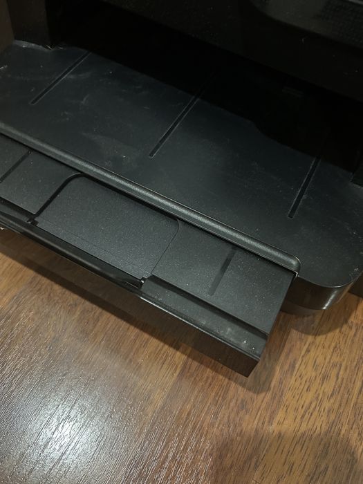 Цветной принтер б/у