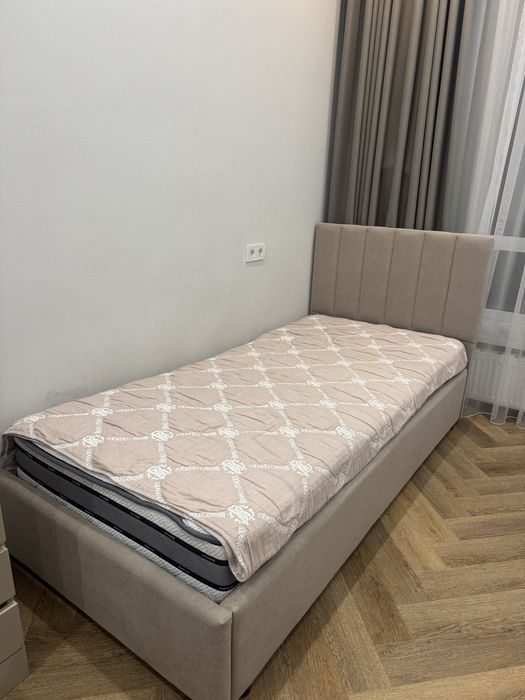 Кровать полуторка и парта