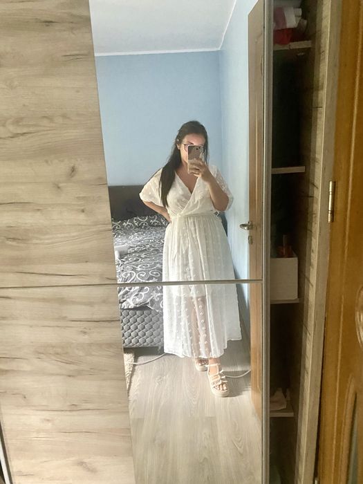 Rochie albă nouă