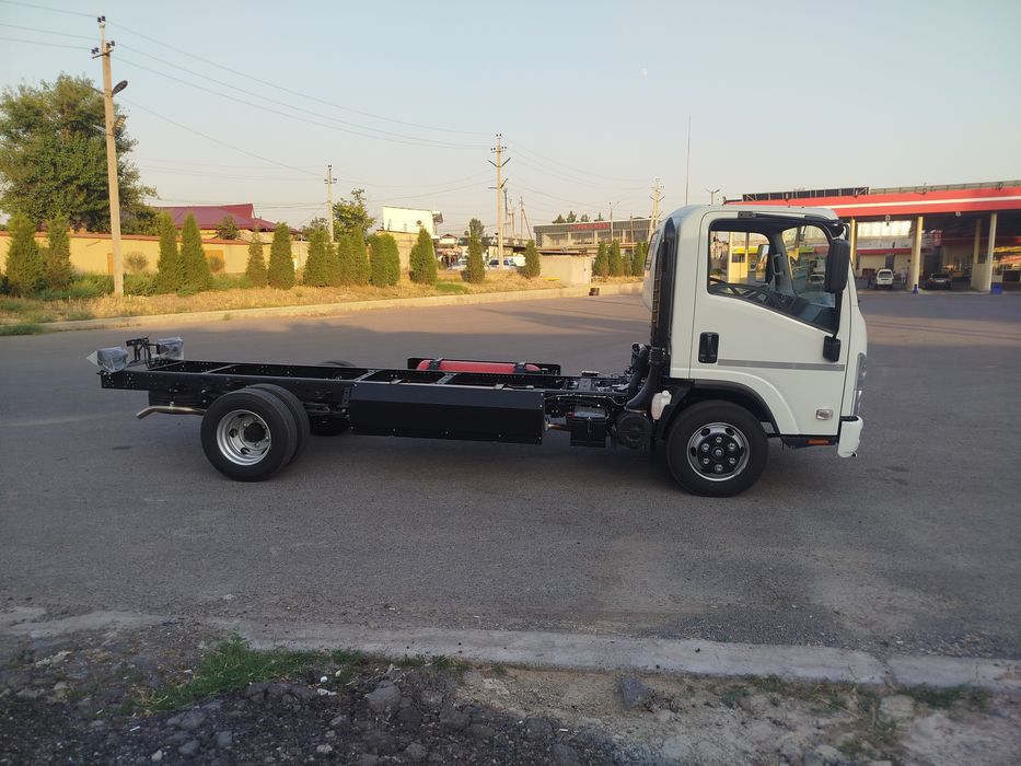 Isuzi marka 82 senji
