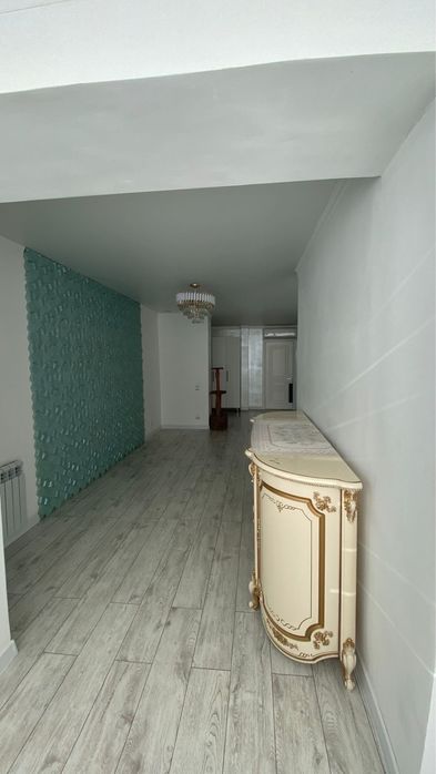 Продам квартиру 120кв 3 комнат