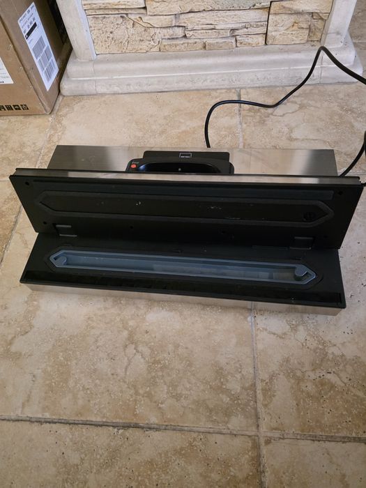 Професионална вакум машина 650w