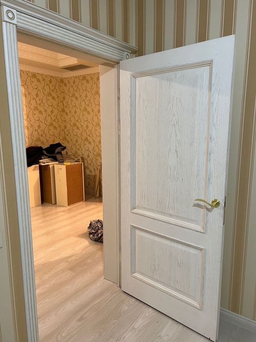 Продам двери в хорошем состоянии