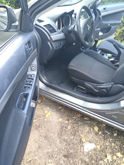 Mitsubishi lancer VIII
