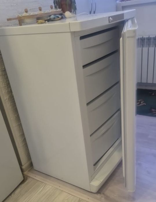 Продается морозильник