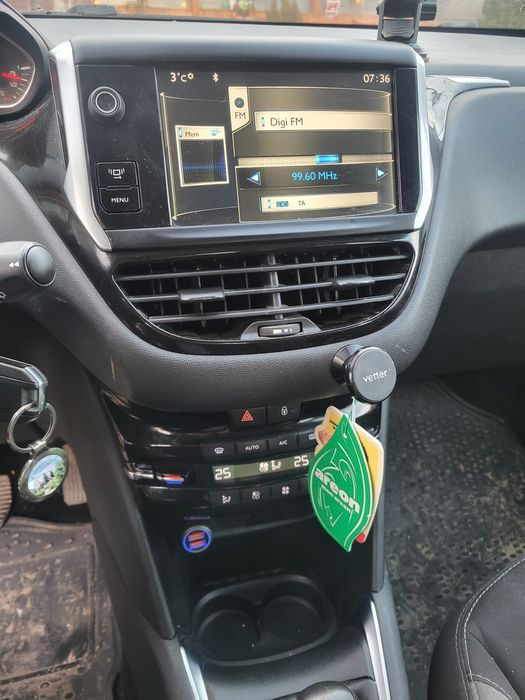 Vand  auto 2014 benzina