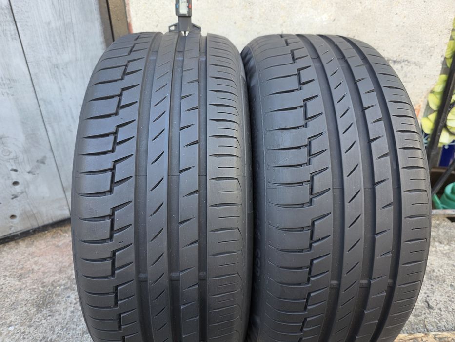 Vand  două anvelope de vara continental  225 45 19  dot 0723