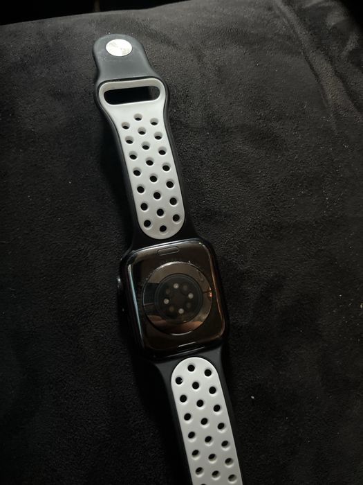 Apple watch 8.
