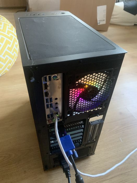 Геймърски компютър - AMD Ryzen 7 5700G/ RTX 3090 24GB / 64GB RAM