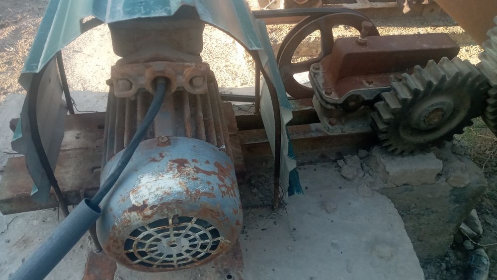 Продаётся известной завод