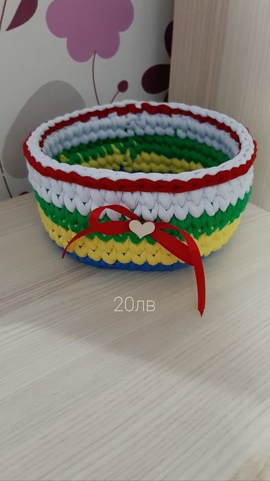 Плетени панери и ръчно изработени кутии