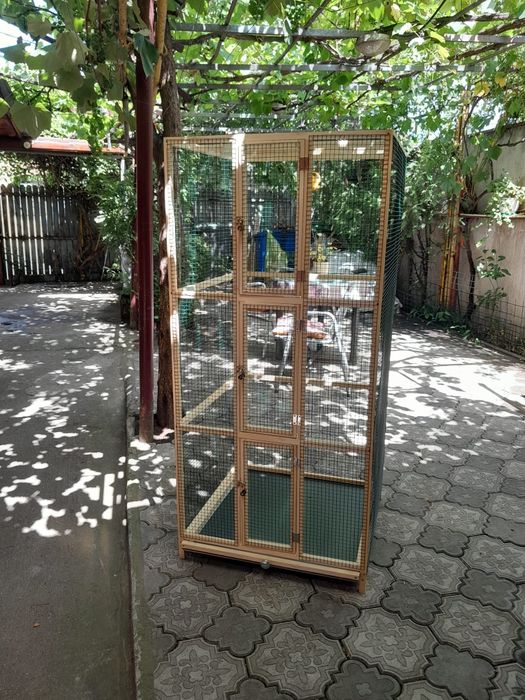 Colivie voliera de vânzare