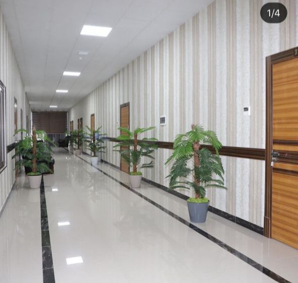 Юнусабад. 19 квартал Гвардейский сдаётся офис 22м2 все включено!