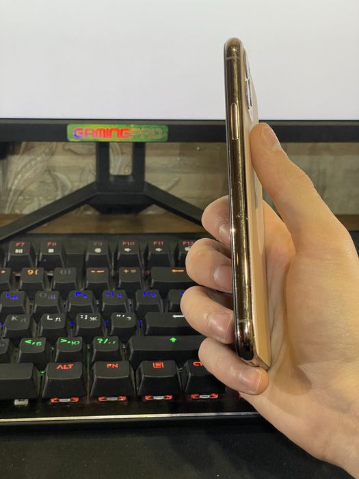 iPhone 11 pro 256ГБ
