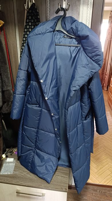 Продаю пуховик, новый синтепон