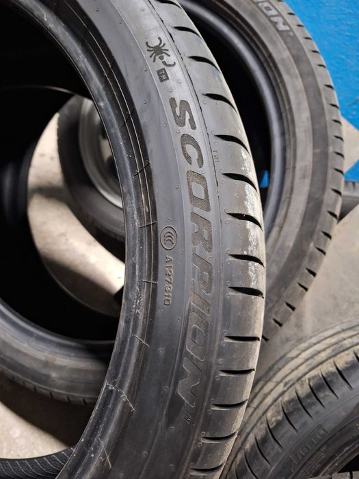 шины Pirelli 255/40 R21