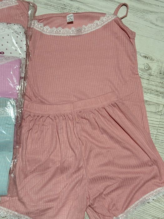 pijamale de damă