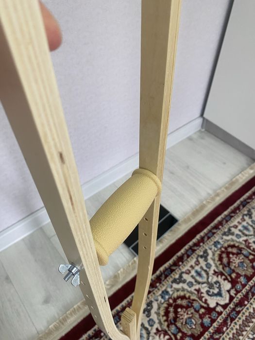 Продаются костыли