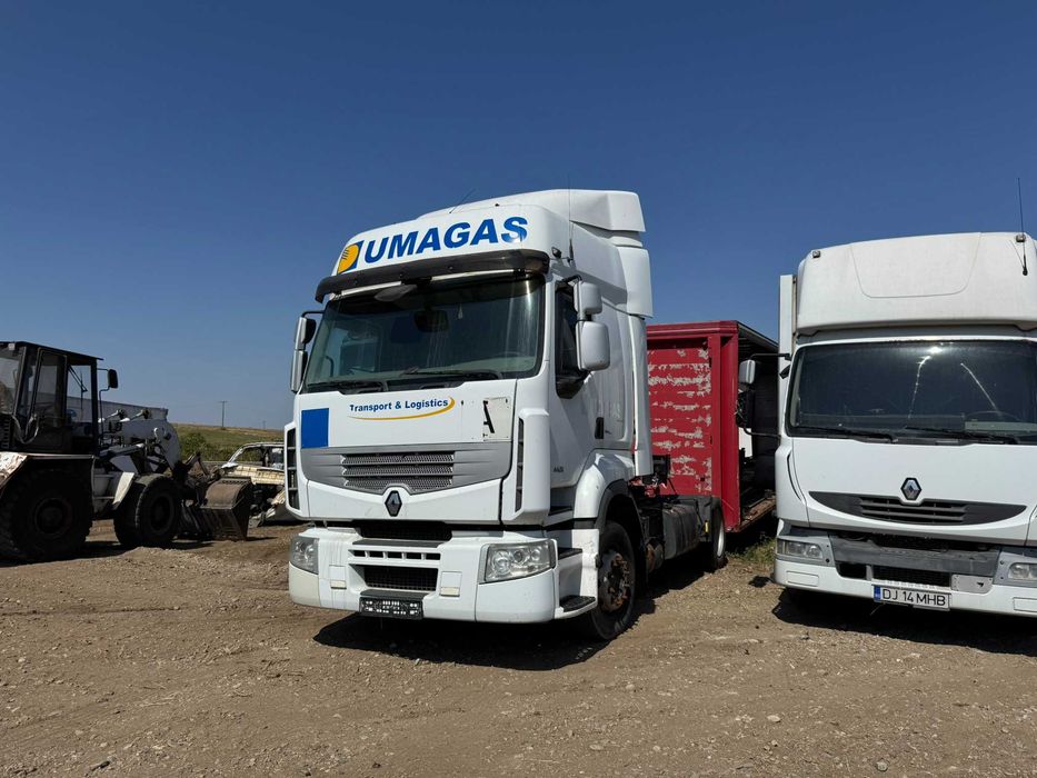 Cabina Renault T Euro 6 din dezmembrari ( + capota + bara + scaune etc ) DEZMEMBREZ PIESE