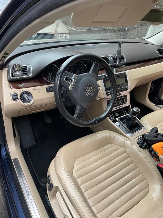 VOLKSWAGEN Passat 2011 — imagine 5