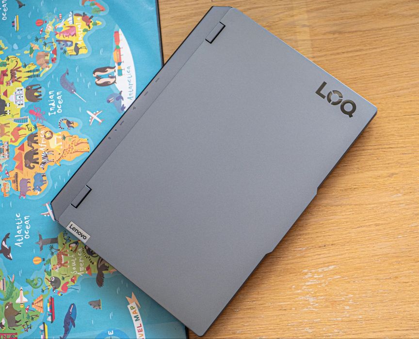 Lenovo LOQ 15irx10 32GB GDDR5 RTX5060 (GDDR7) 1TB i7
