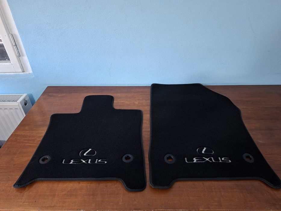 Covorase din mocheta dedicate LEXUS LM