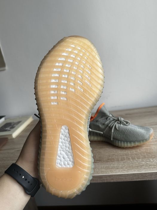 Yezzy 350 desert sage