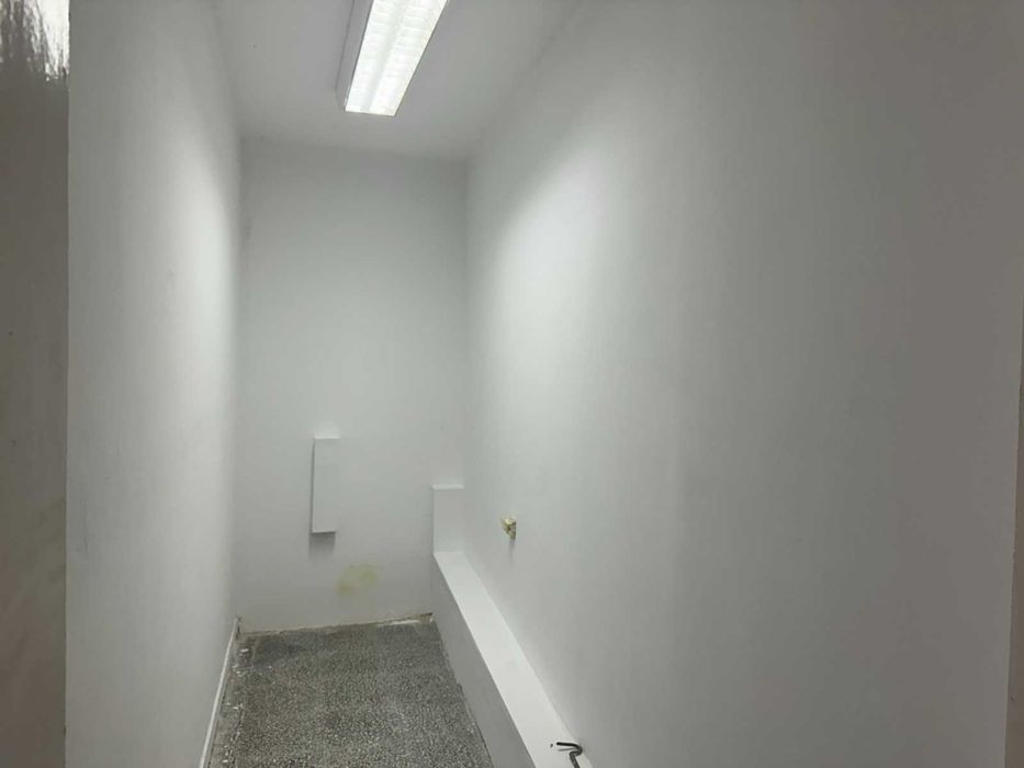 Дава се под наем Магазин в Стара Загора, Център - 55 кв.м за 248.88 € - Снимка #5