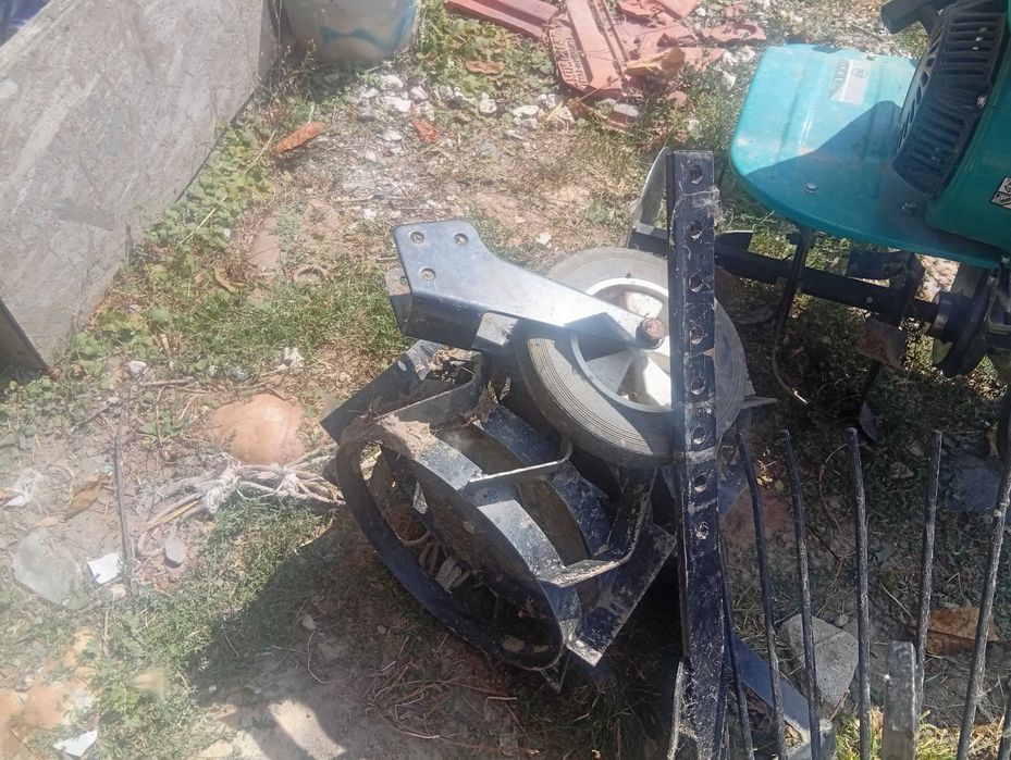 Motocultor aproape nou