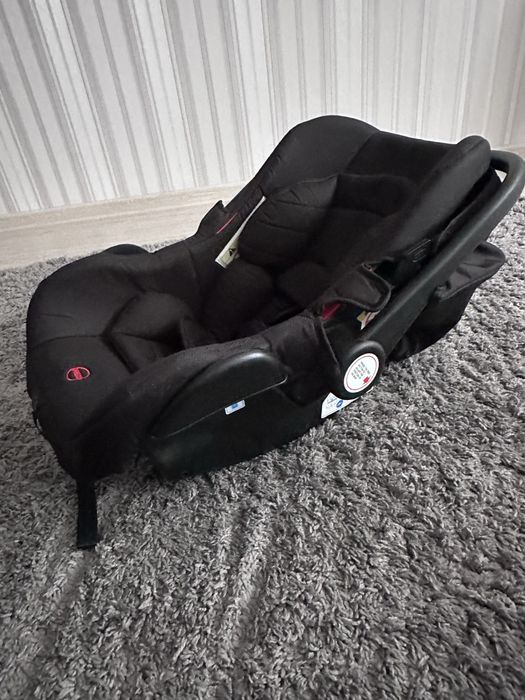 Продам автолюльку