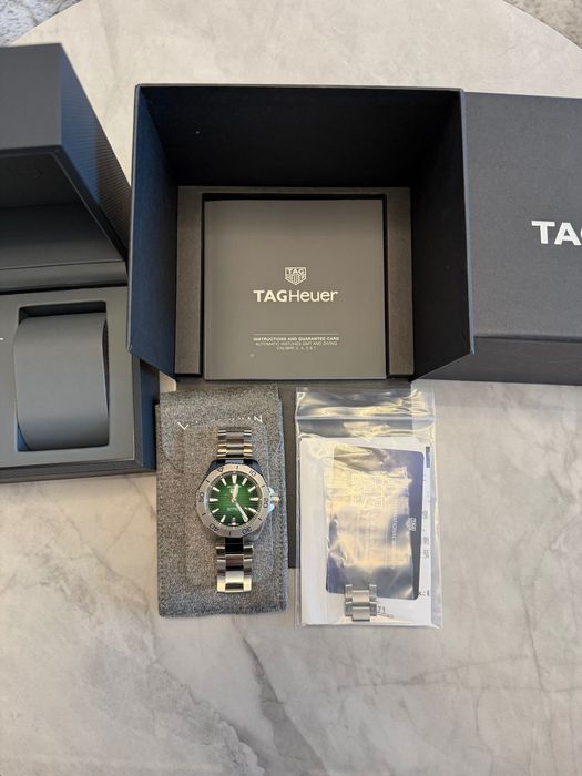 TAG Heuer Aquaracer 200 automatic Green dial