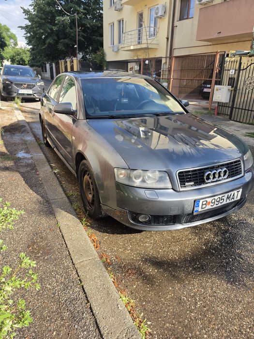 AUDI A4 2004 — imagine 2